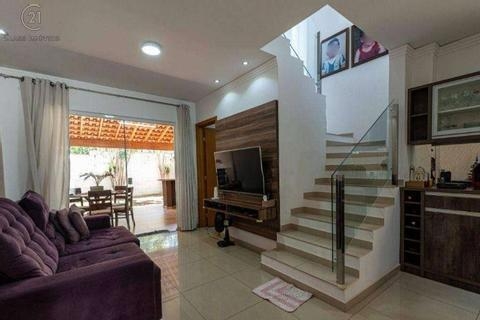 Casa à venda em Londrina, Terra Bonita, com 3 quartos, com 130 m², Castela House