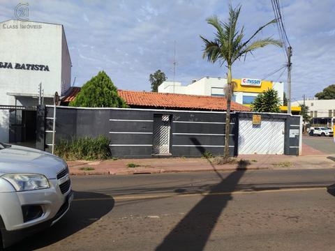 Casa para alugar em Londrina, Antares, com 3 quartos, com 190 m²