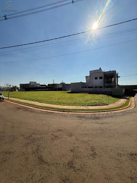 Terreno à venda em Londrina, Marumbi, com 150 m², Golden Park II