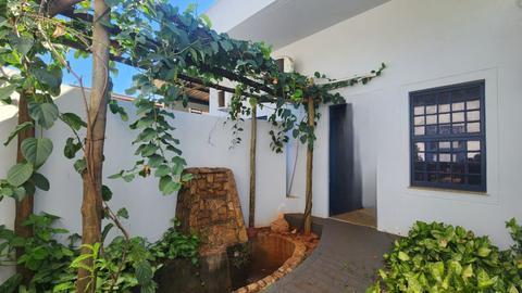 Casa para alugar em Londrina, Industrial, com 3 quartos, com 180 m²