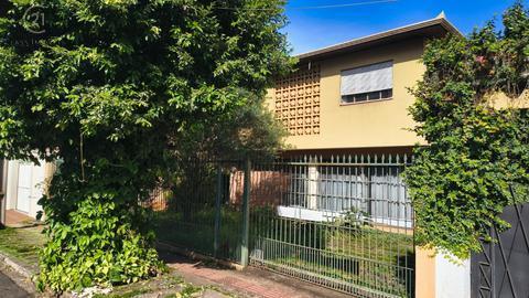 Casa para alugar em Londrina, Centro, com 4 quartos, com 231 m²