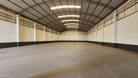Barracão para alugar em Londrina, Industrial, com 960 m²