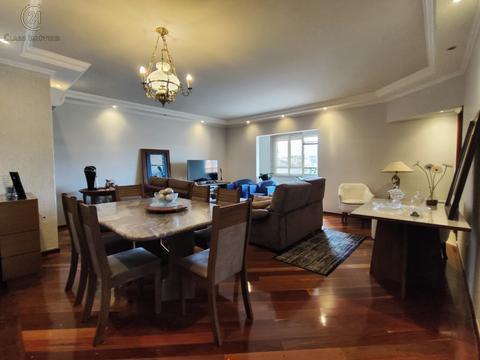 Casa à venda em Londrina, Universitário, com 3 quartos, com 223 m²