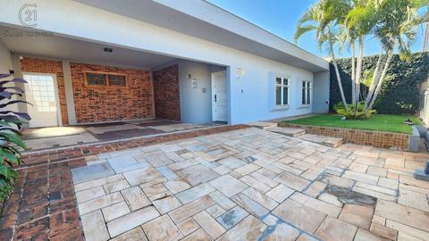 Casa para alugar em Londrina, Nossa Senhora de Lourdes, com 1 quarto, com 242 m²