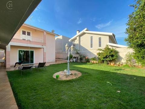 Casa para alugar em Londrina, Jardim São Jorge, com 3 quartos, com 400 m²
