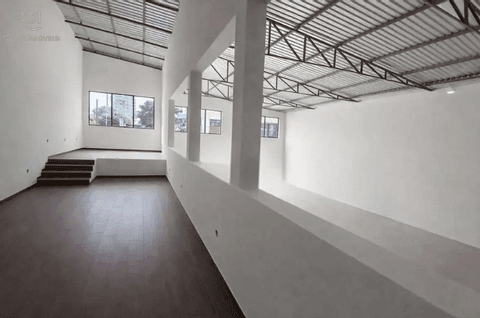 Barracão para alugar em Londrina, Igapó, com 326 m²