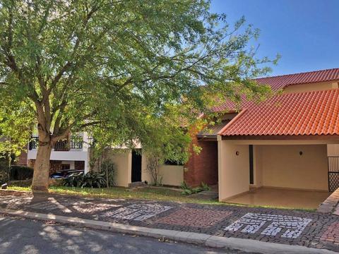 Casa para alugar em Londrina, Vale das Araucárias, com 3 quartos, com 276 m², Vale Das Araucárias