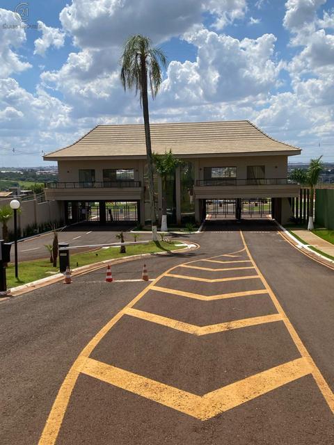 Terreno à venda em Londrina, Marumbi, com 260 m², Golden Park II