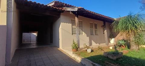 Casa à venda e para alugar em Londrina, Carnascialli, com 3 quartos, com 210 m²