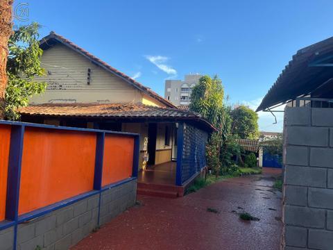 Casa para alugar em Londrina, Vila Ipiranga, com 4 quartos, com 600 m²