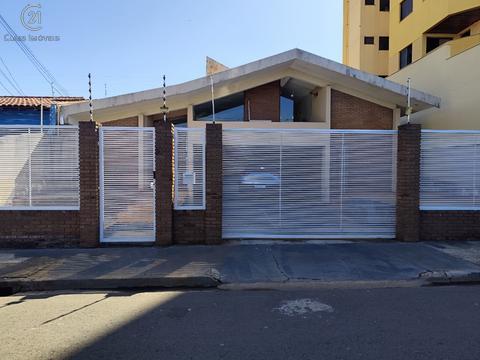 Casas à venda em Londrina. 233m² 