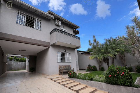 Casa à venda em Londrina, Califórnia, com 4 quartos, com 293 m²