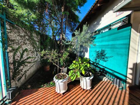 Casa à venda em Londrina, Vila Casoni, com 4 quartos, com 179 m²
