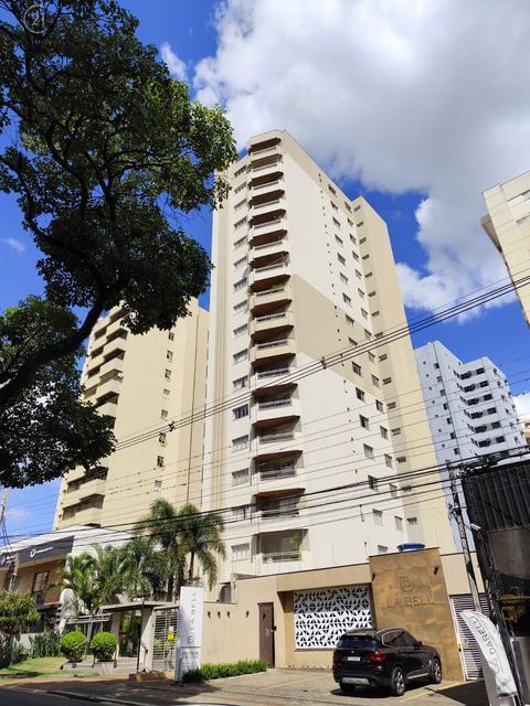 Apartamento à venda em Londrina, Centro, com 4 quartos, com 205.23 m², Edifício La Coruña