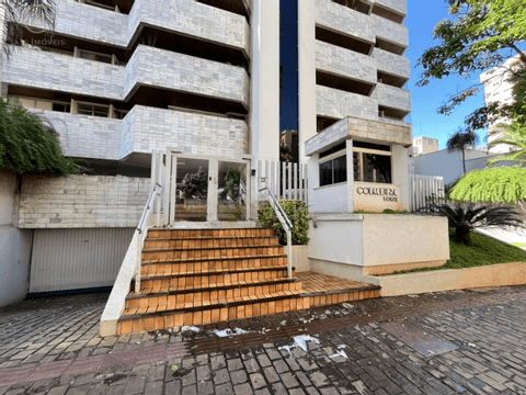 Apartamento à venda em Londrina, Centro, com 4 quartos, com 234 m², Edifício Coimbra