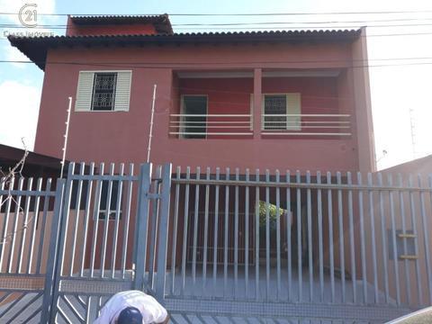 Casa para alugar em Londrina, Industrial, com 3 quartos, com 220 m²
