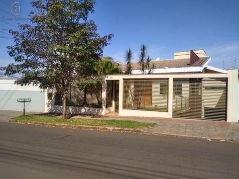Casa à venda em Londrina, Alpes, com 4 quartos, com 260 m²